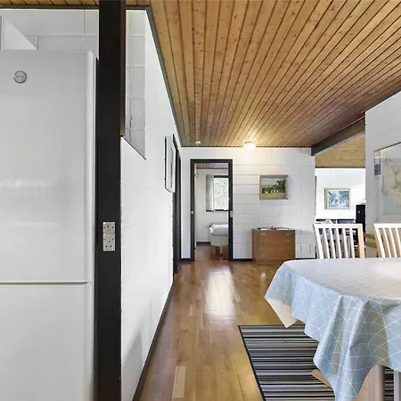 2689-nexo-munkegardsskoven-6 * Neksø
